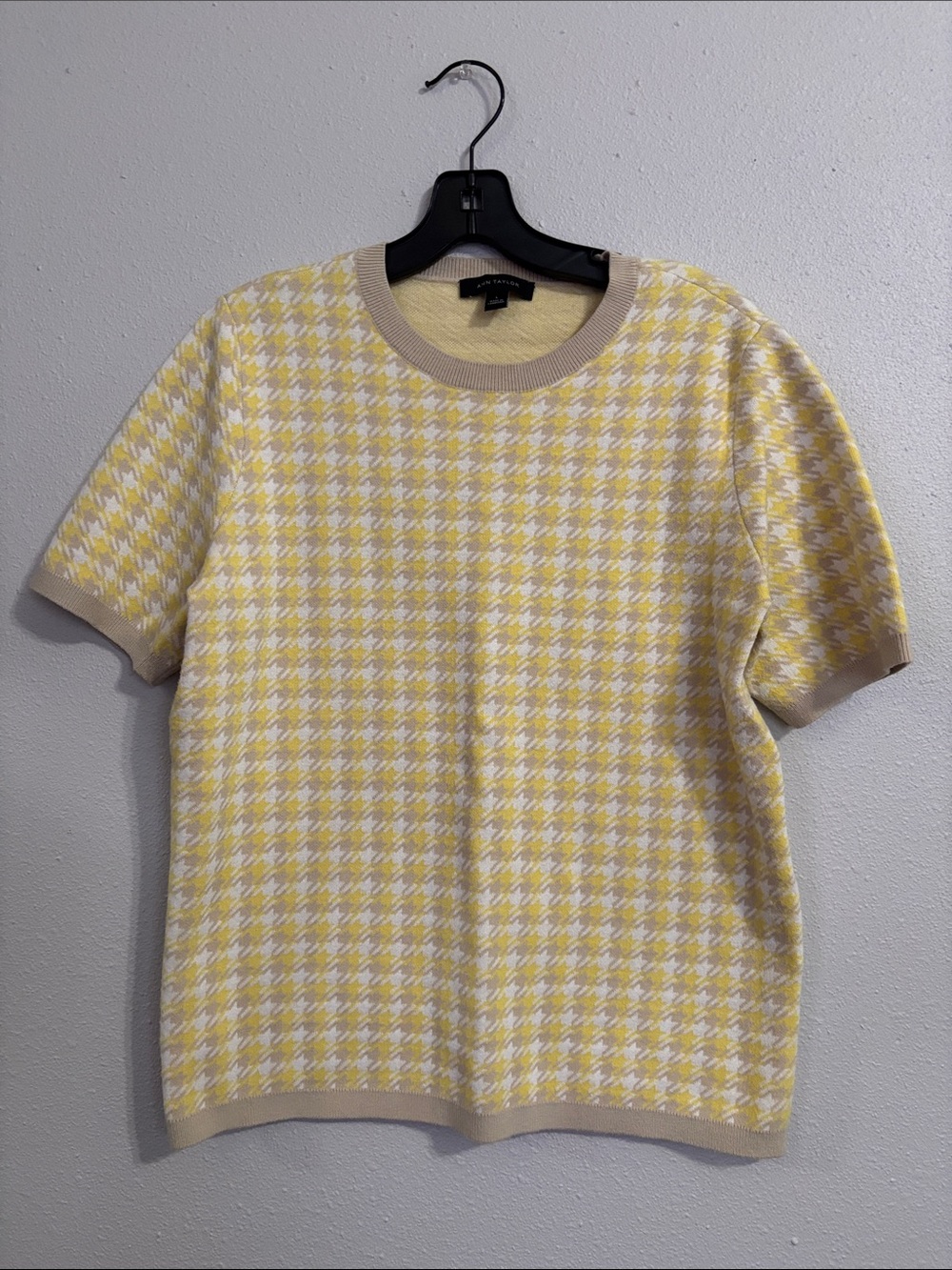 Ann Taylor Yellow and Cream Houndstooth Crewneck Sweater